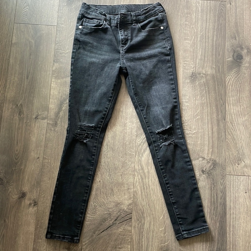 Girls distressed skinny jeans